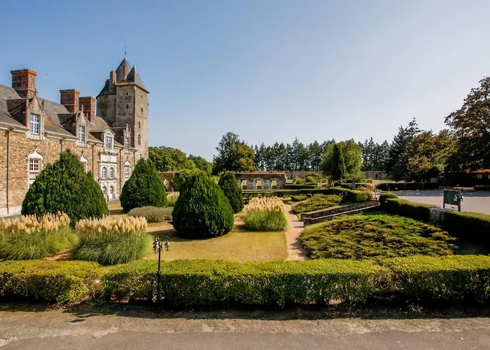 Chateau De La Groulais